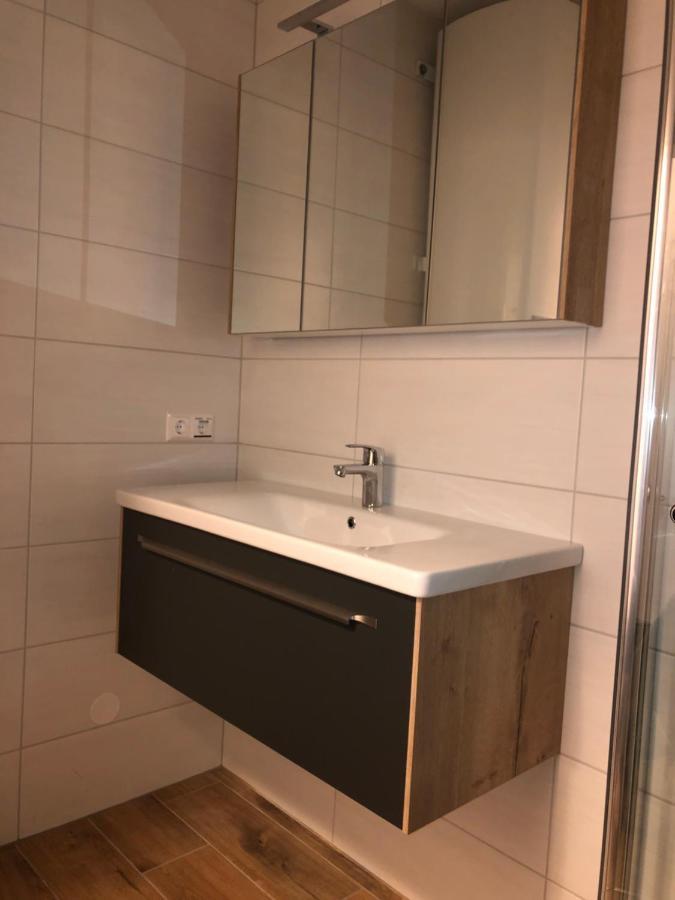 Ferienwohnung CeLina Lienz Exterior foto